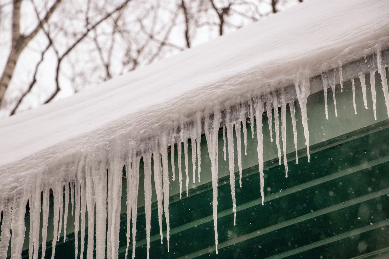 Roof Snow Raking